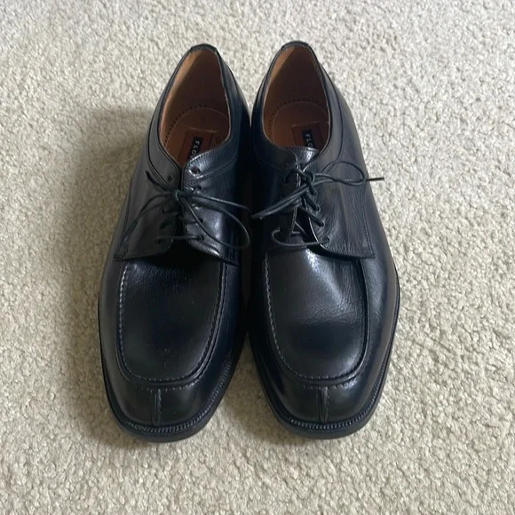 Florsheim | Shoes | New In Box Florsheim Wide Size 9 | Poshmark display picture 1